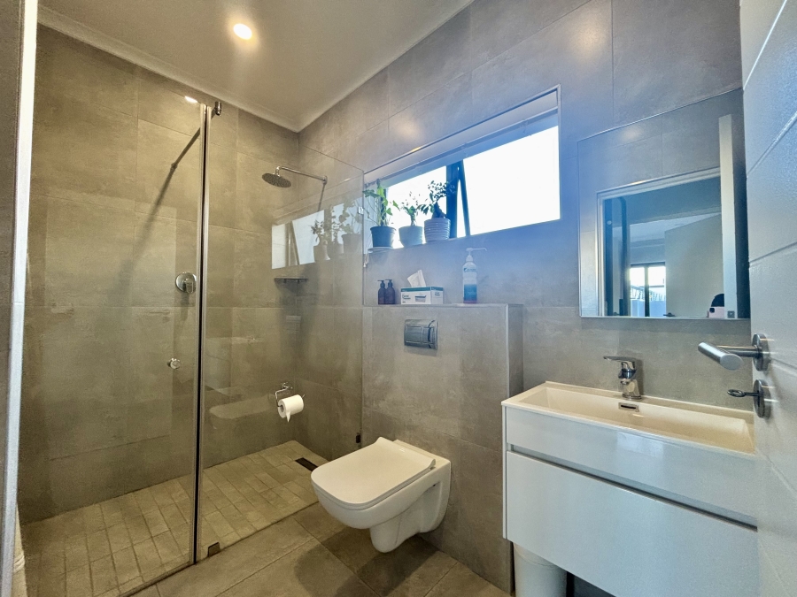 4 Bedroom Property for Sale in Sandown Western Cape
